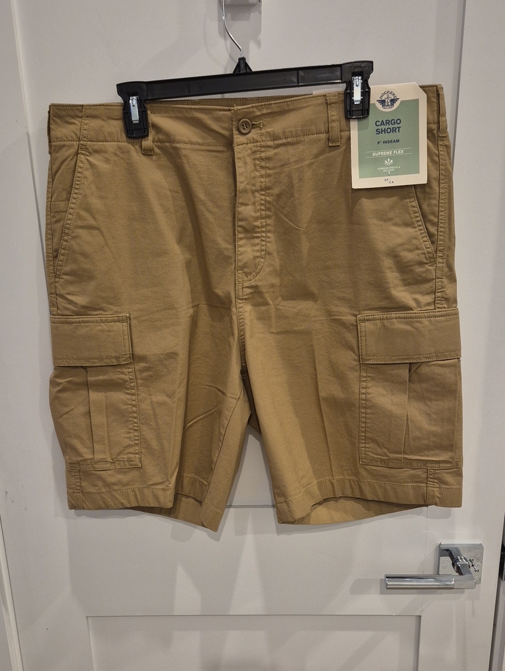 Dockers Men's Khaki Cargo Shorts